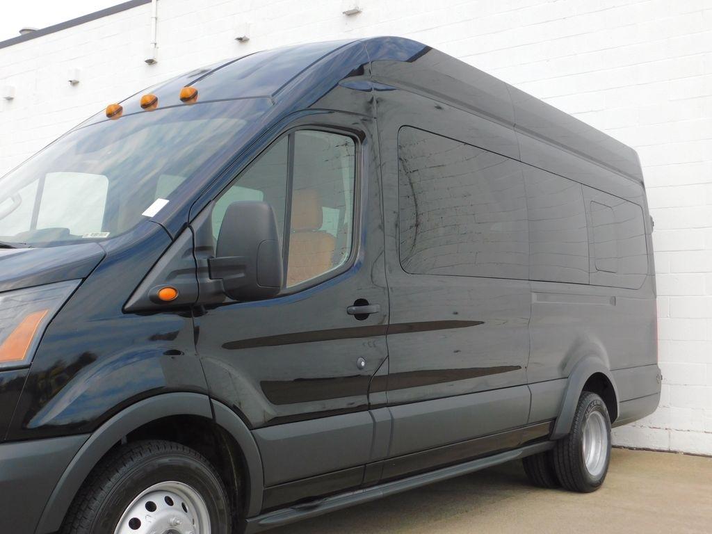 Ford Transit 350 Wagon HD High Roof XL Sliding Pass. 148 WB EL 2018