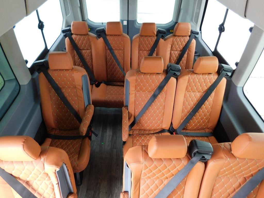 Ford Transit 350 Wagon HD High Roof XL Sliding Pass. 148 WB EL 2018