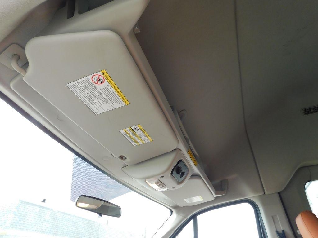 Ford Transit 350 Wagon HD High Roof XL Sliding Pass. 148 WB EL 2018