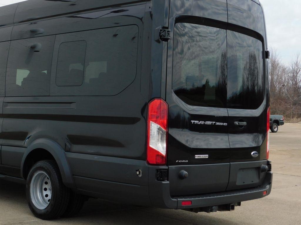 Ford Transit 350 Wagon HD High Roof XL Sliding Pass. 148 WB EL 2018