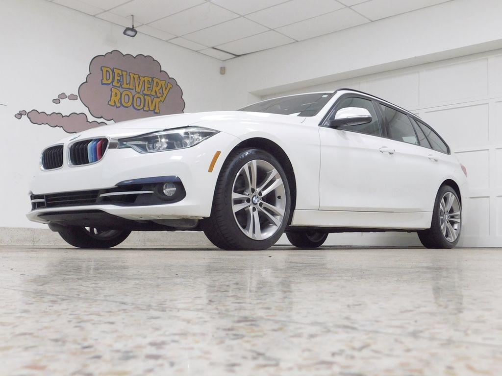BMW 3-Series Sport Wagon 330i xDrive 2019