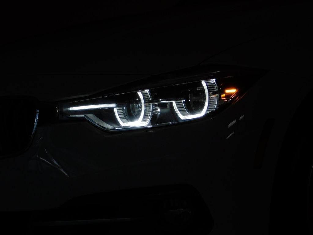 BMW 3-Series Sport Wagon 330i xDrive 2019