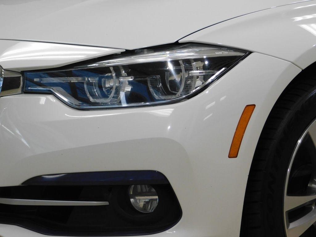 BMW 3-Series Sport Wagon 330i xDrive 2019