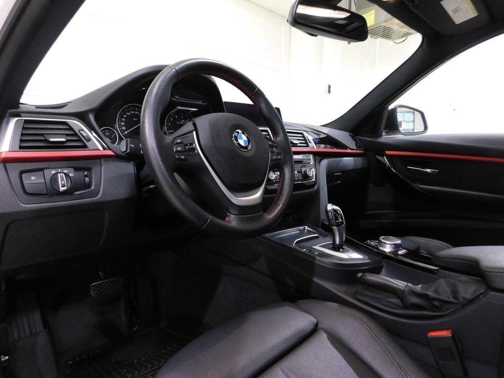 BMW 3-Series Sport Wagon 330i xDrive 2019