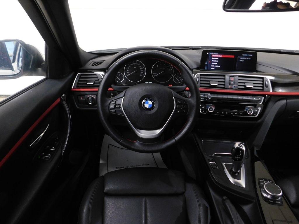 BMW 3-Series Sport Wagon 330i xDrive 2019
