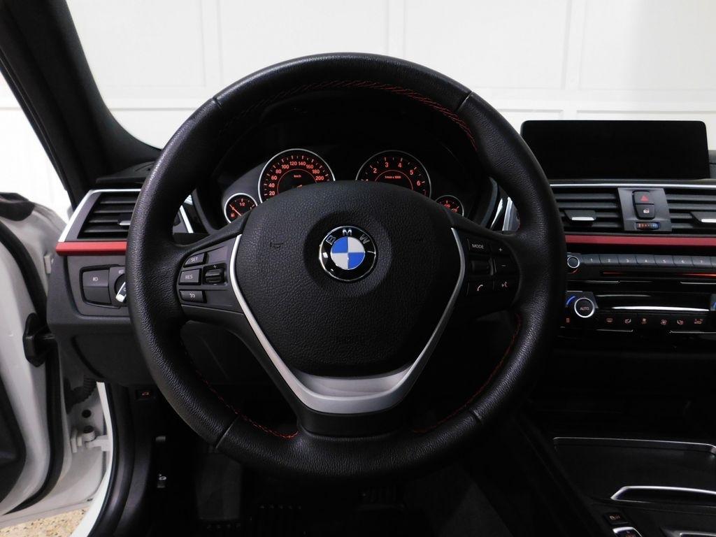 BMW 3-Series Sport Wagon 330i xDrive 2019