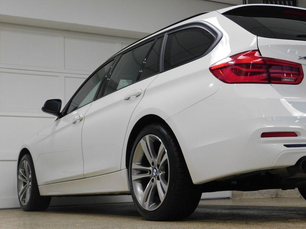 BMW 3-Series Sport Wagon 330i xDrive 2019