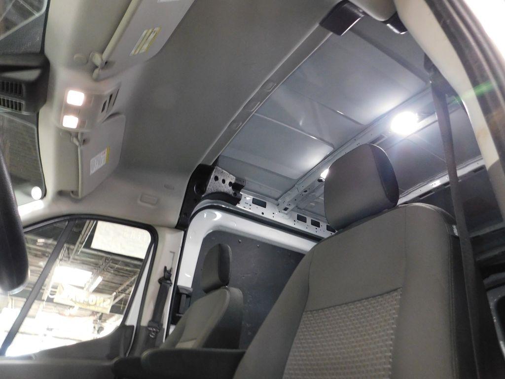 Ford Transit 250 Van 2023