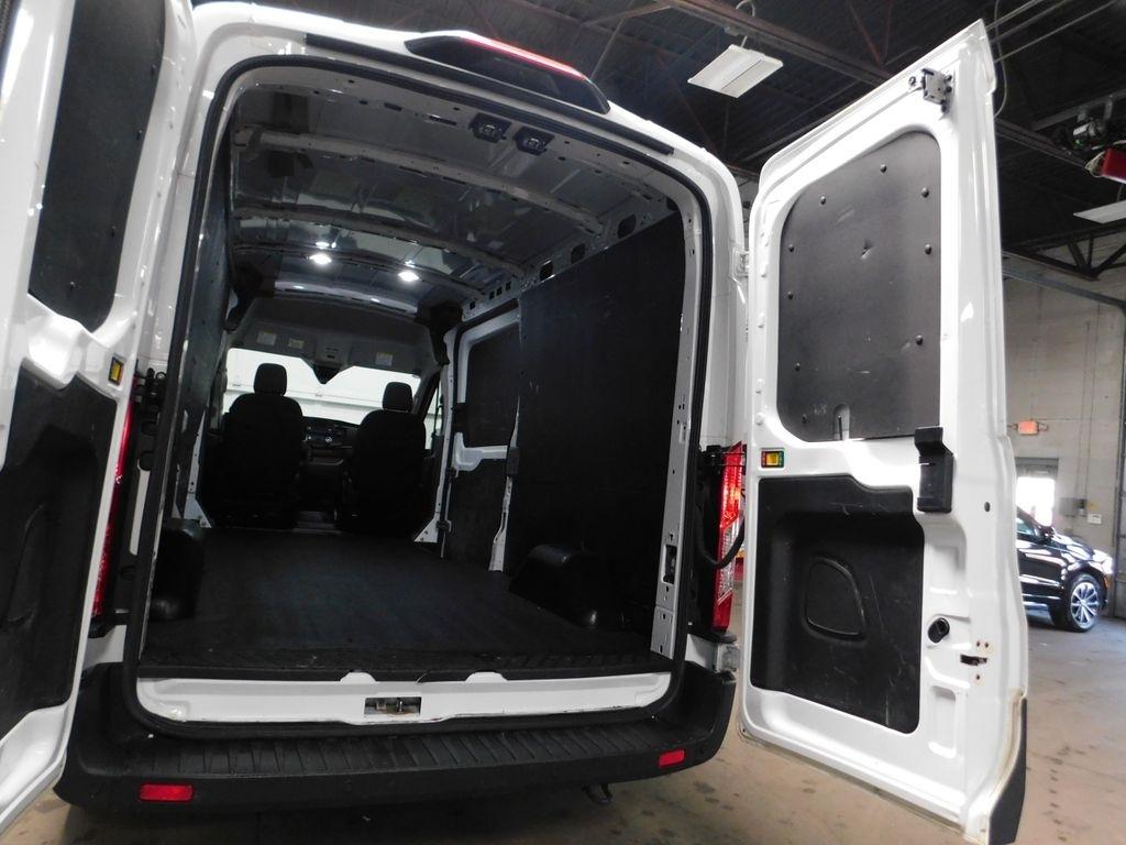 Ford Transit 250 Van 2023