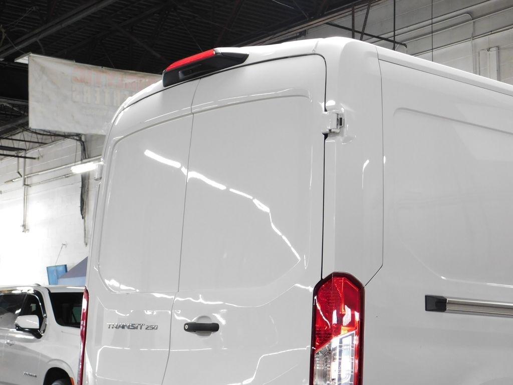 Ford Transit 250 Van 2023