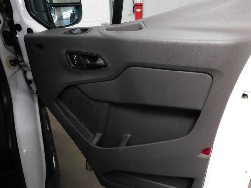 Ford Transit 250 Van 2023