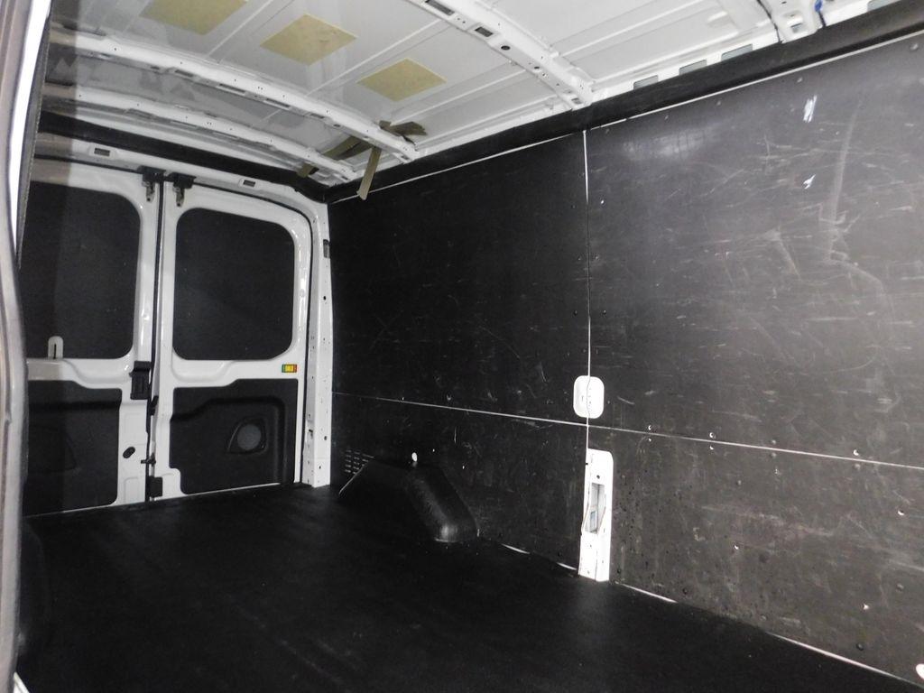 Ford Transit 250 Van 2023