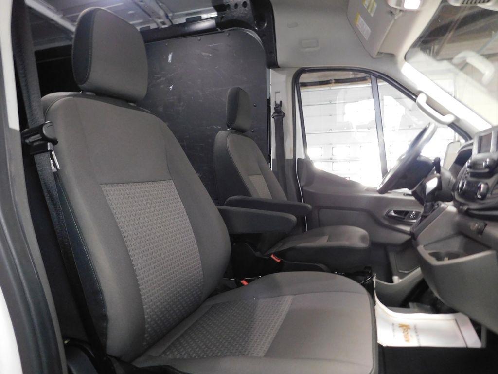Ford Transit 250 Van 2023
