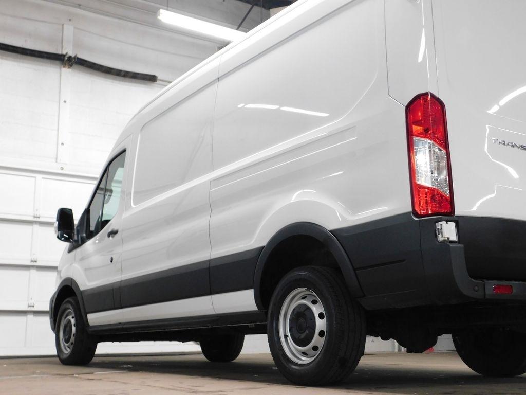 Ford Transit 250 Van 2023