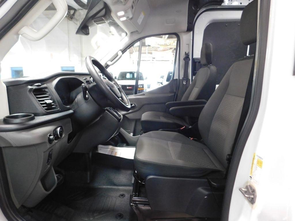 Ford Transit 250 Van 2023