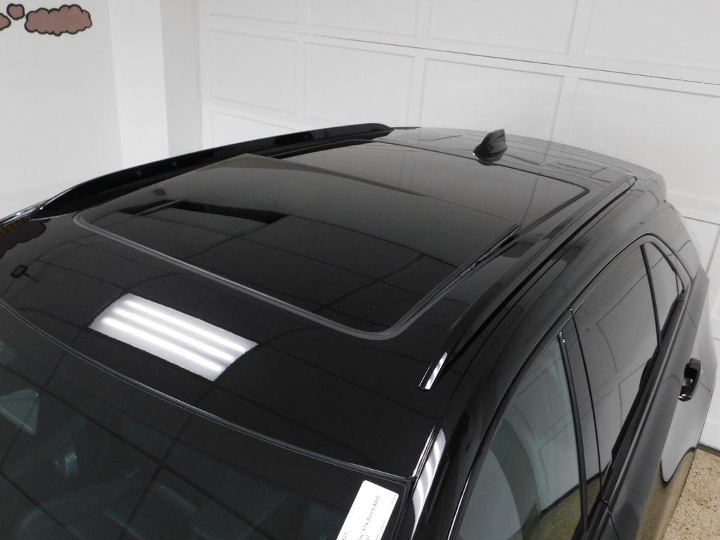 Cadillac XT4 Sport AWD 2024