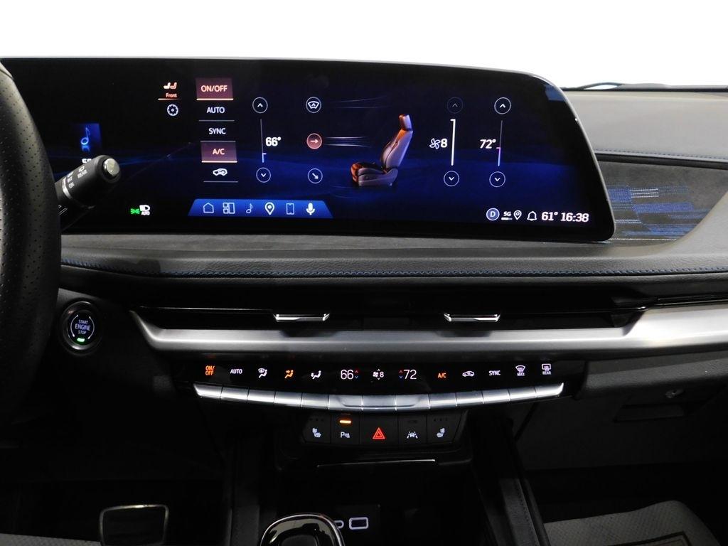 Cadillac XT4 Sport AWD 2024