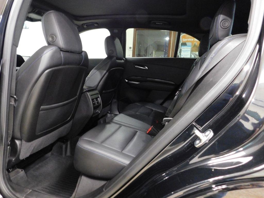 Cadillac XT4 Sport AWD 2024
