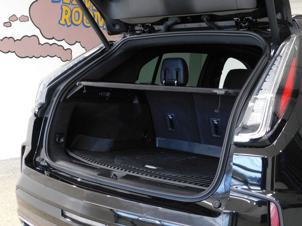 Cadillac XT4 Sport AWD 2024