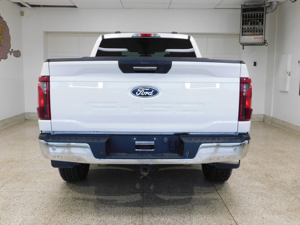 Ford F-150 XLT SuperCrew 4WD 2024