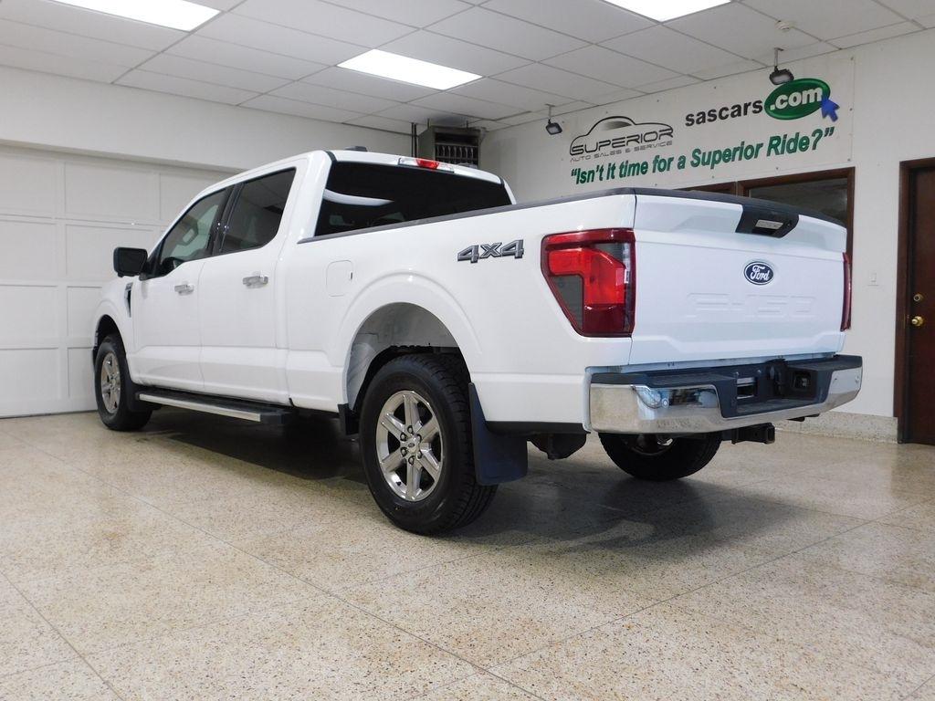 Ford F-150 XLT SuperCrew 4WD 2024