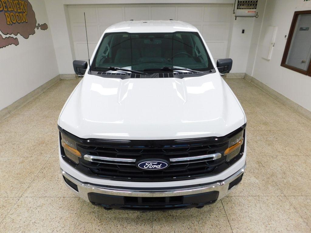 Ford F-150 XLT SuperCrew 4WD 2024