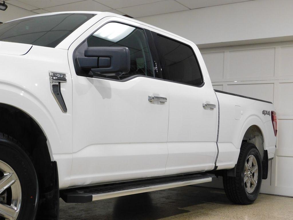 Ford F-150 XLT SuperCrew 4WD 2024