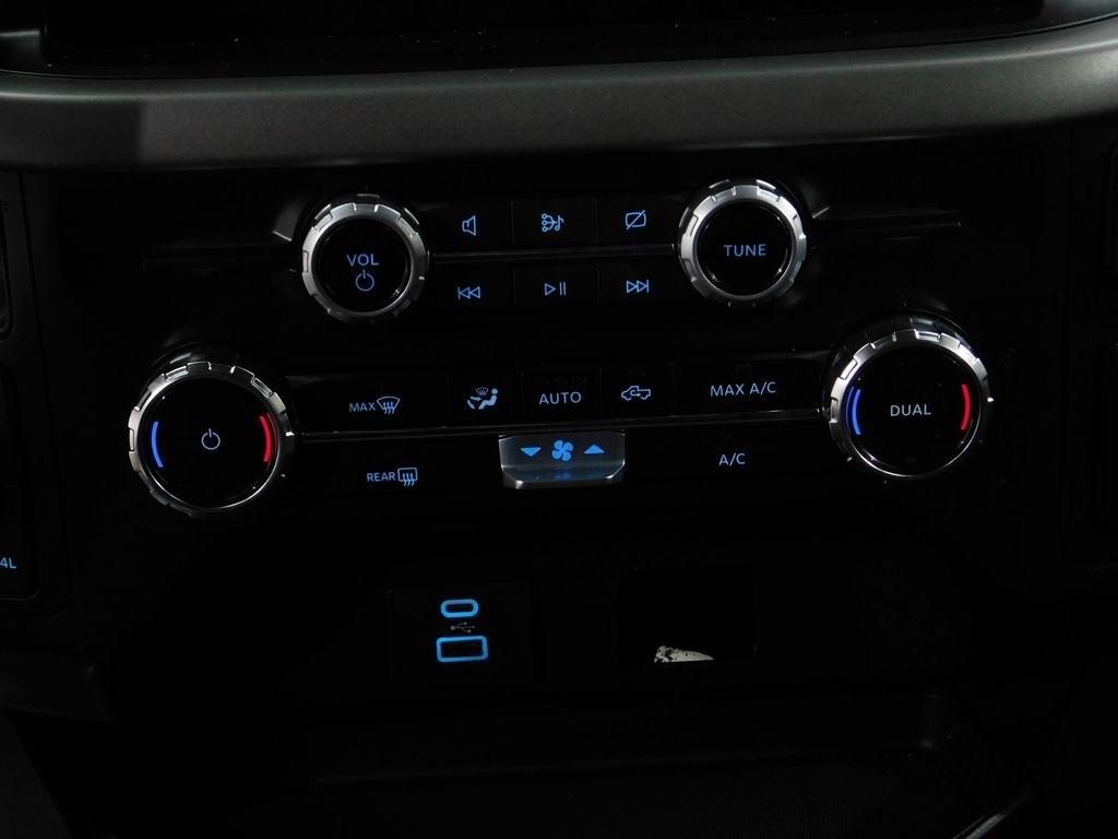 Ford F-150 XLT SuperCrew 4WD 2024