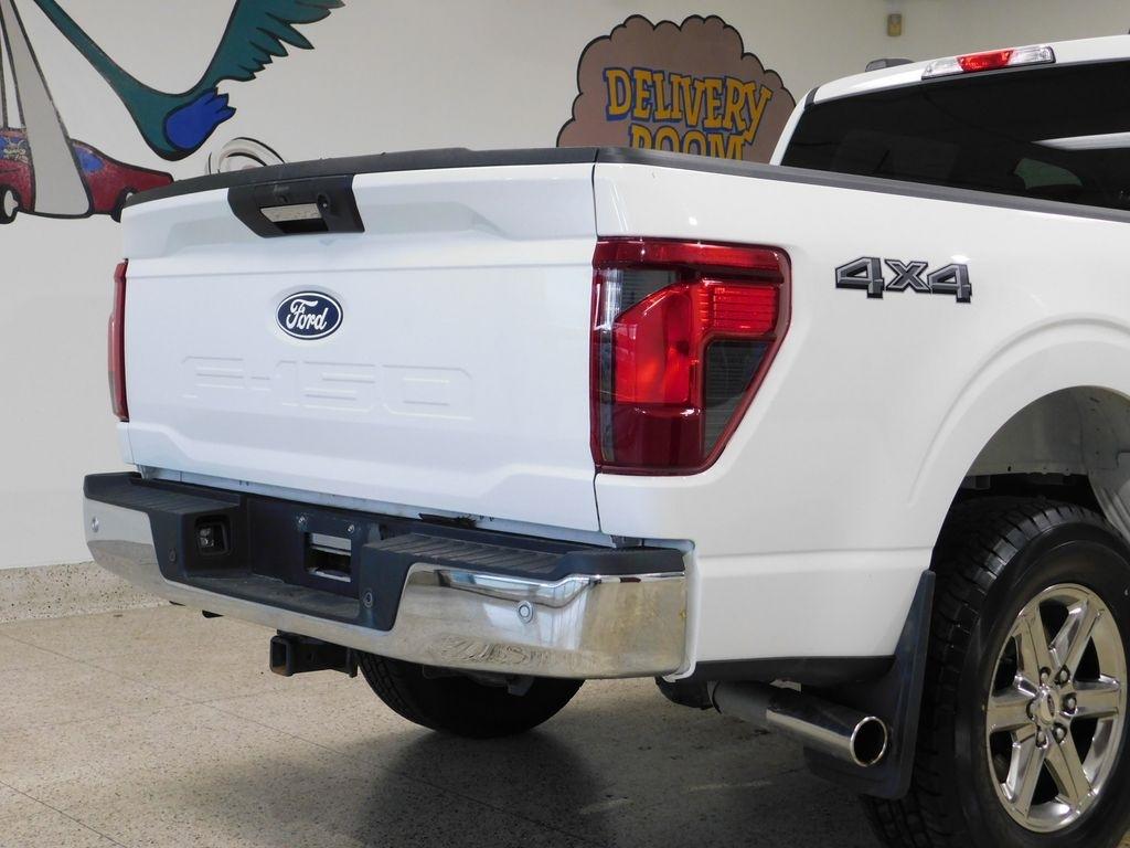 Ford F-150 XLT SuperCrew 4WD 2024