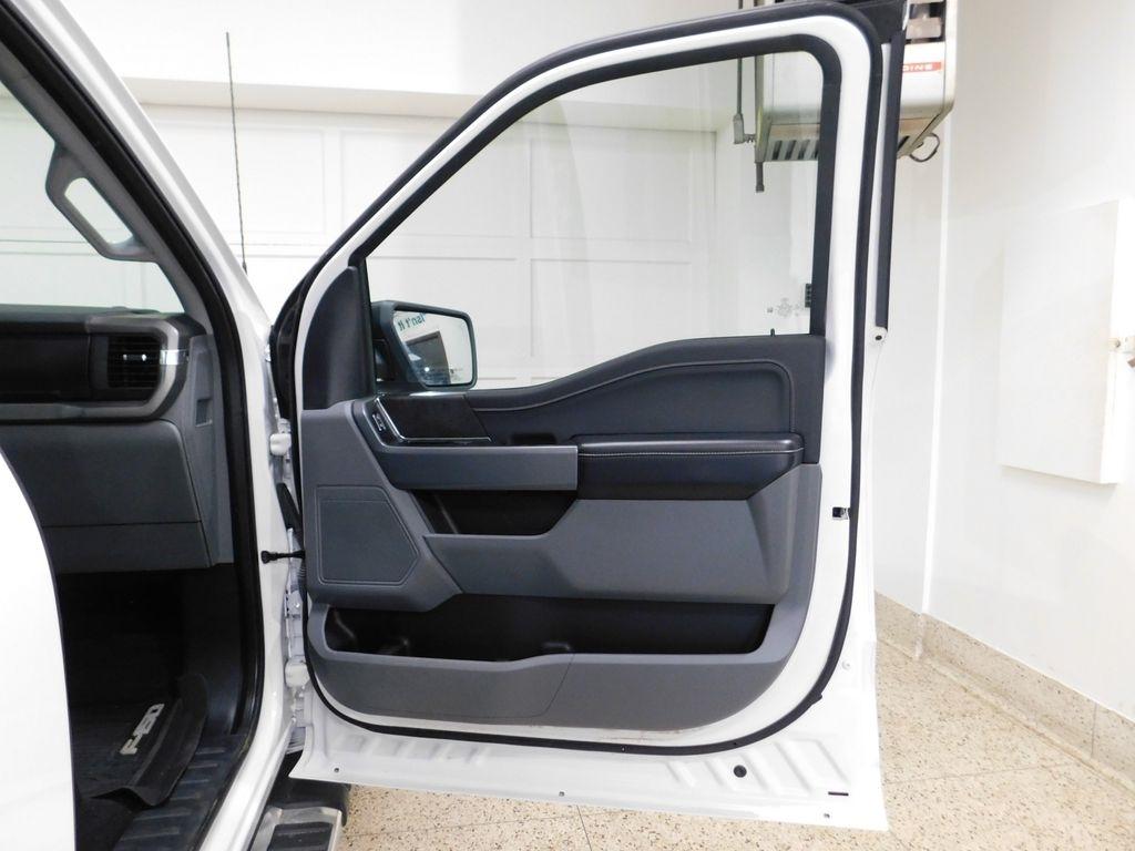 Ford F-150 XLT SuperCrew 4WD 2024