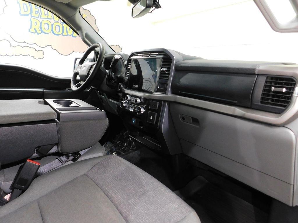 Ford F-150 XLT SuperCrew 4WD 2024
