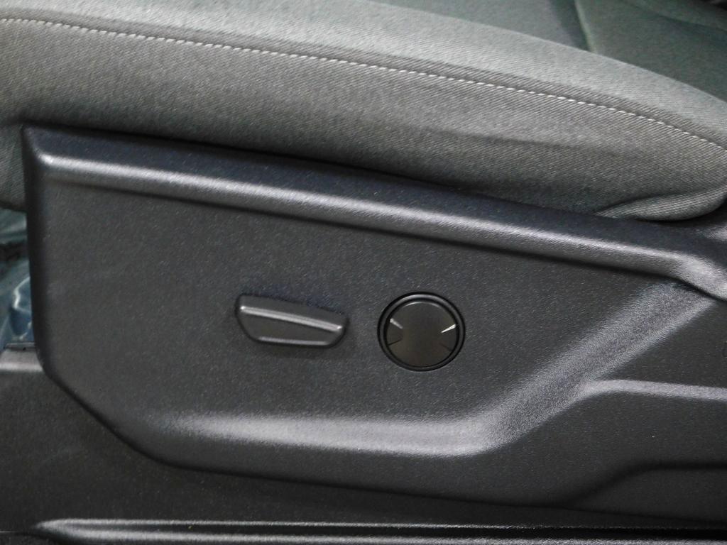 Ford F-150 XLT SuperCrew 4WD 2024