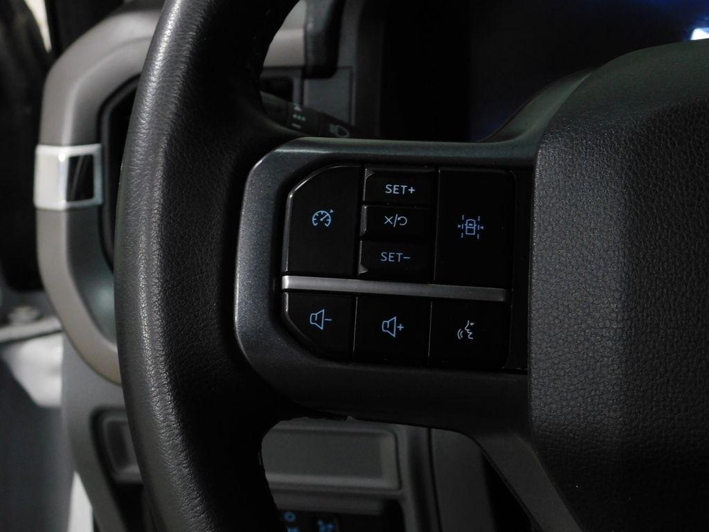 Ford F-150 XLT SuperCrew 4WD 2024