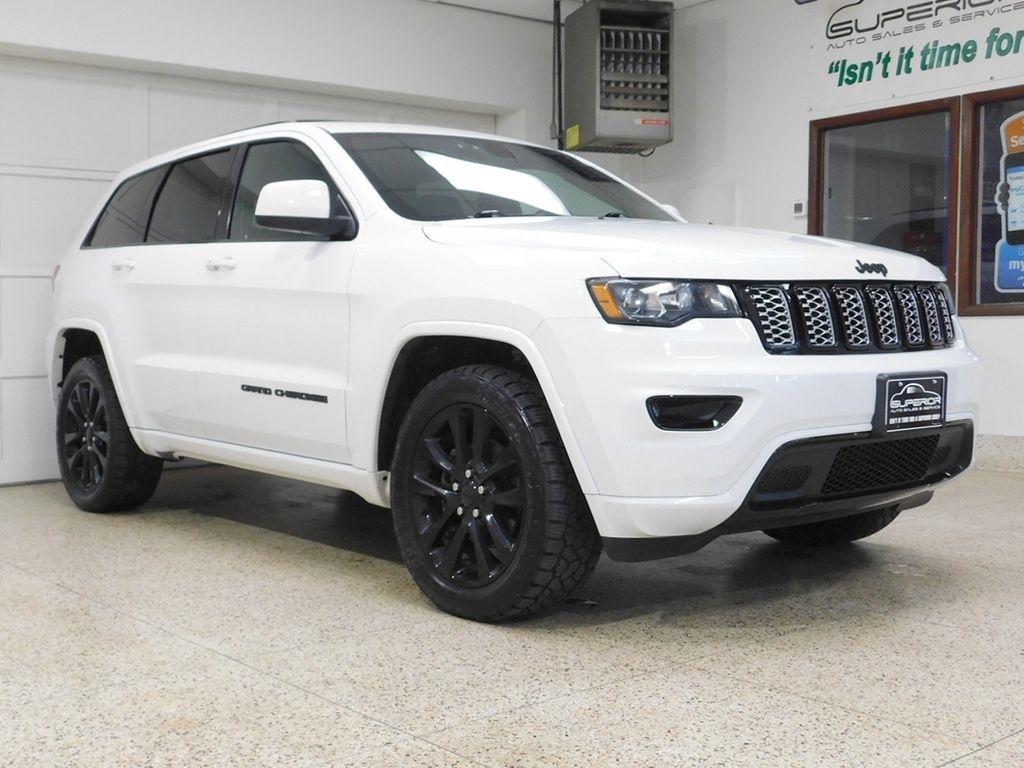 Jeep Grand Cherokee Laredo 4WD 2020