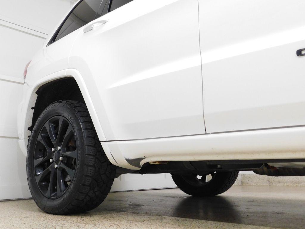 Jeep Grand Cherokee Laredo 4WD 2020