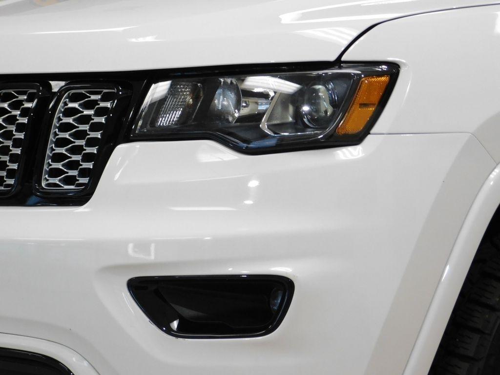 Jeep Grand Cherokee Laredo 4WD 2020