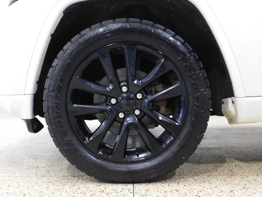 Jeep Grand Cherokee Laredo 4WD 2020