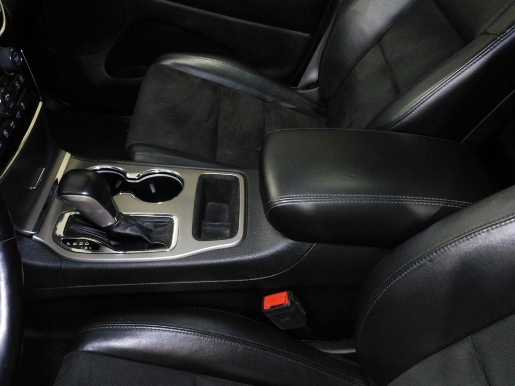 Jeep Grand Cherokee Laredo 4WD 2020
