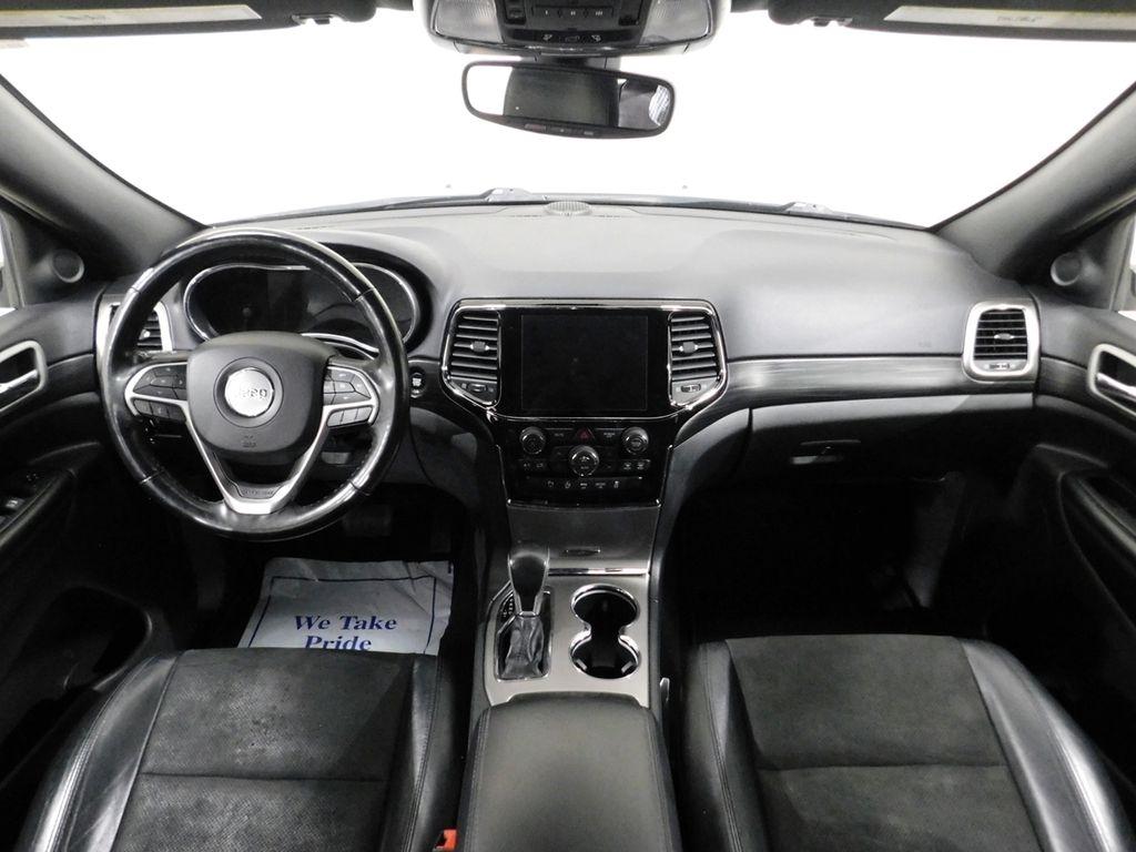 Jeep Grand Cherokee Laredo 4WD 2020