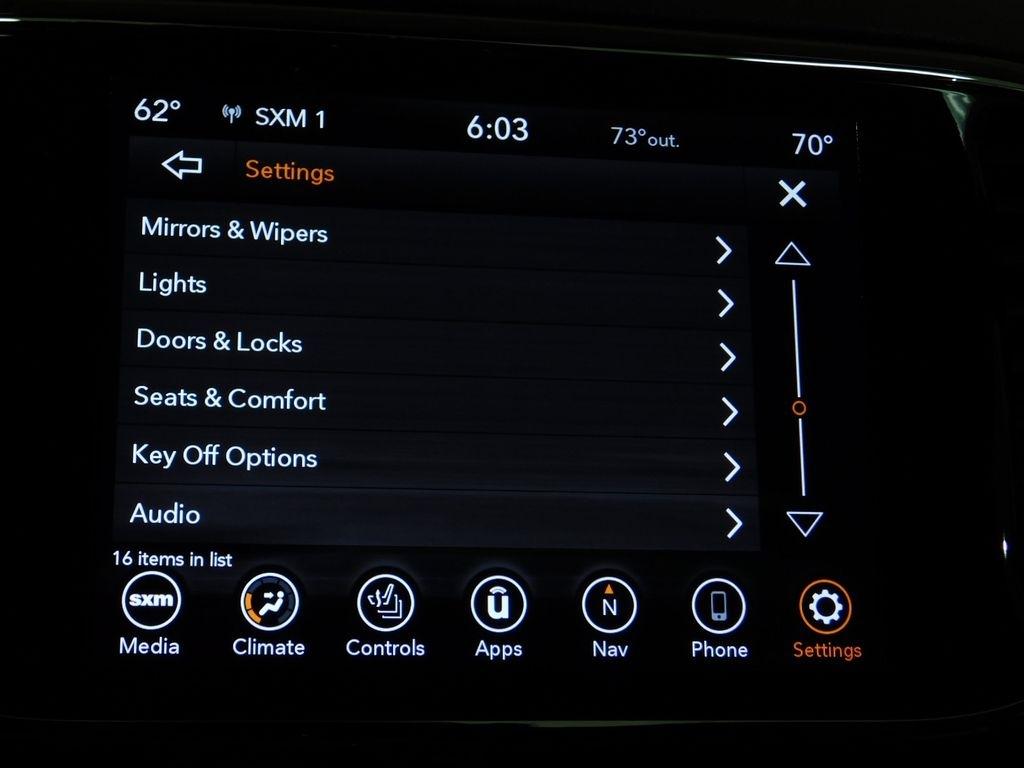 Jeep Grand Cherokee Laredo 4WD 2020