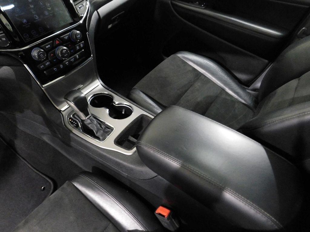 Jeep Grand Cherokee Laredo 4WD 2020