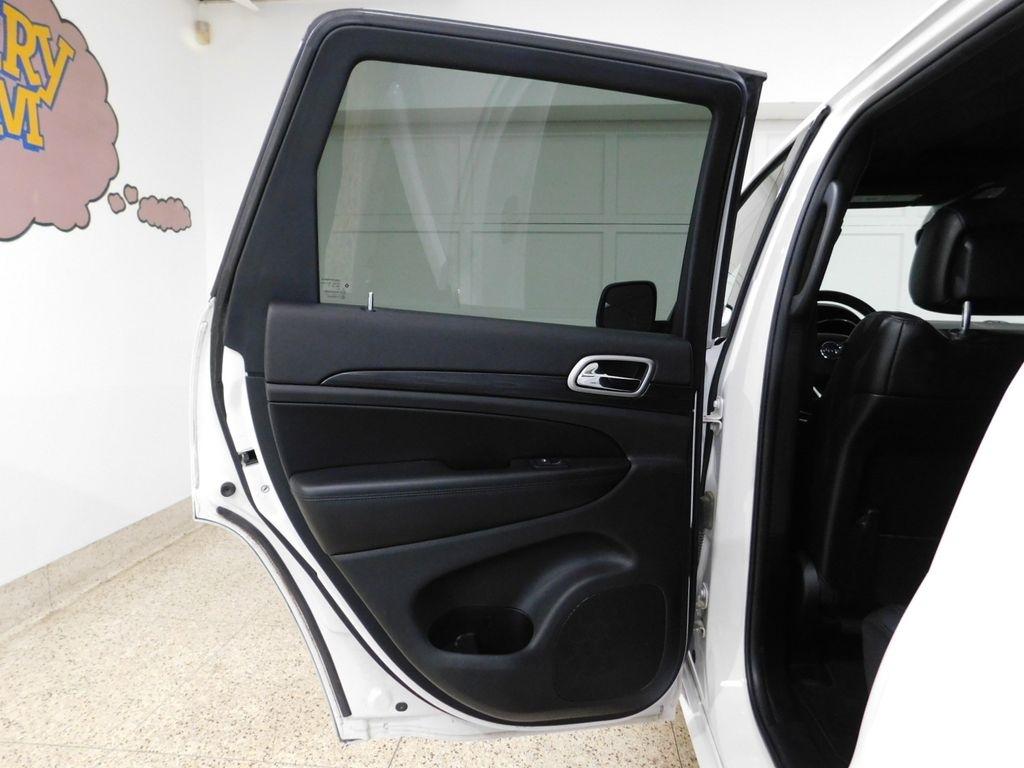 Jeep Grand Cherokee Laredo 4WD 2020