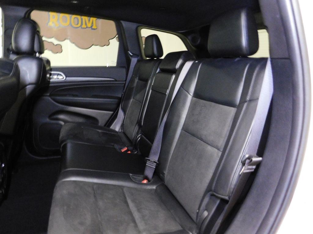 Jeep Grand Cherokee Laredo 4WD 2020