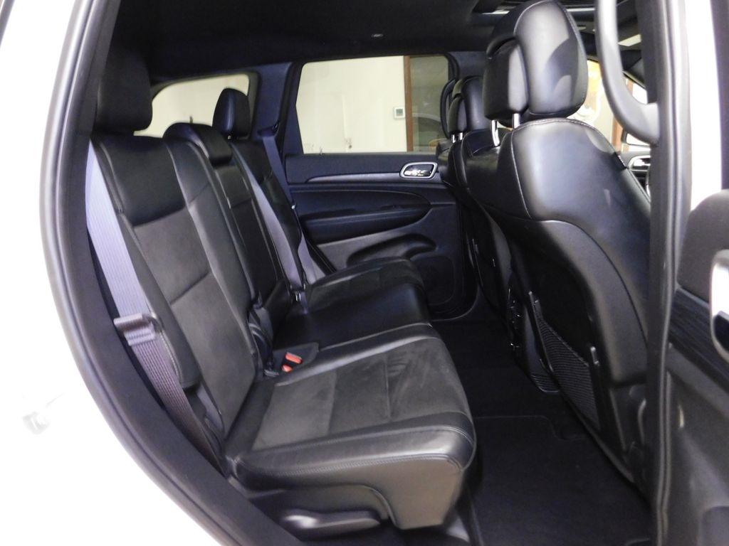 Jeep Grand Cherokee Laredo 4WD 2020