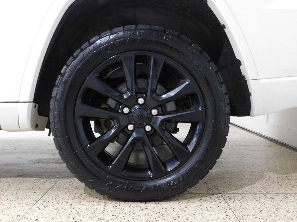 Jeep Grand Cherokee Laredo 4WD 2020