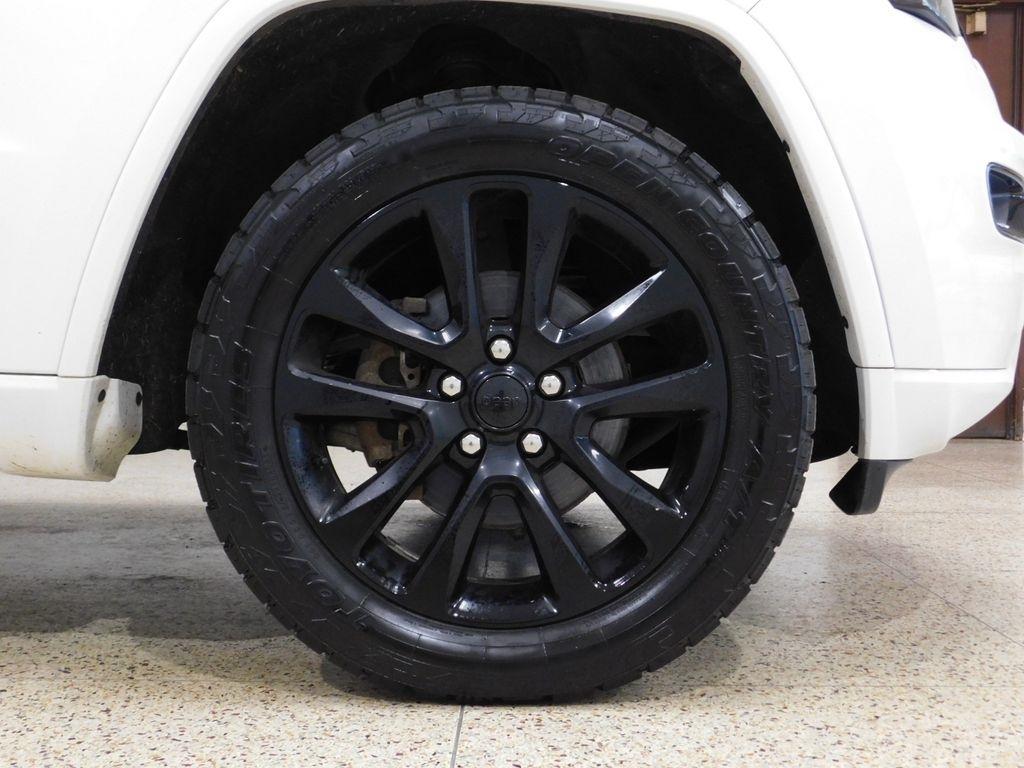 Jeep Grand Cherokee Laredo 4WD 2020