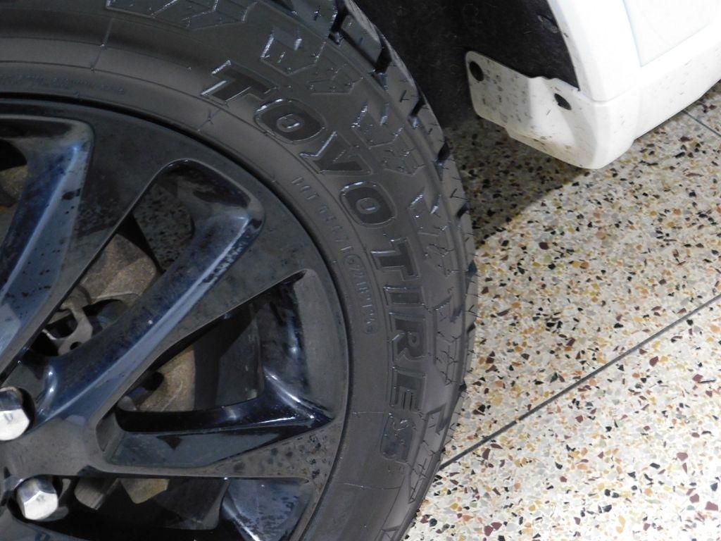 Jeep Grand Cherokee Laredo 4WD 2020