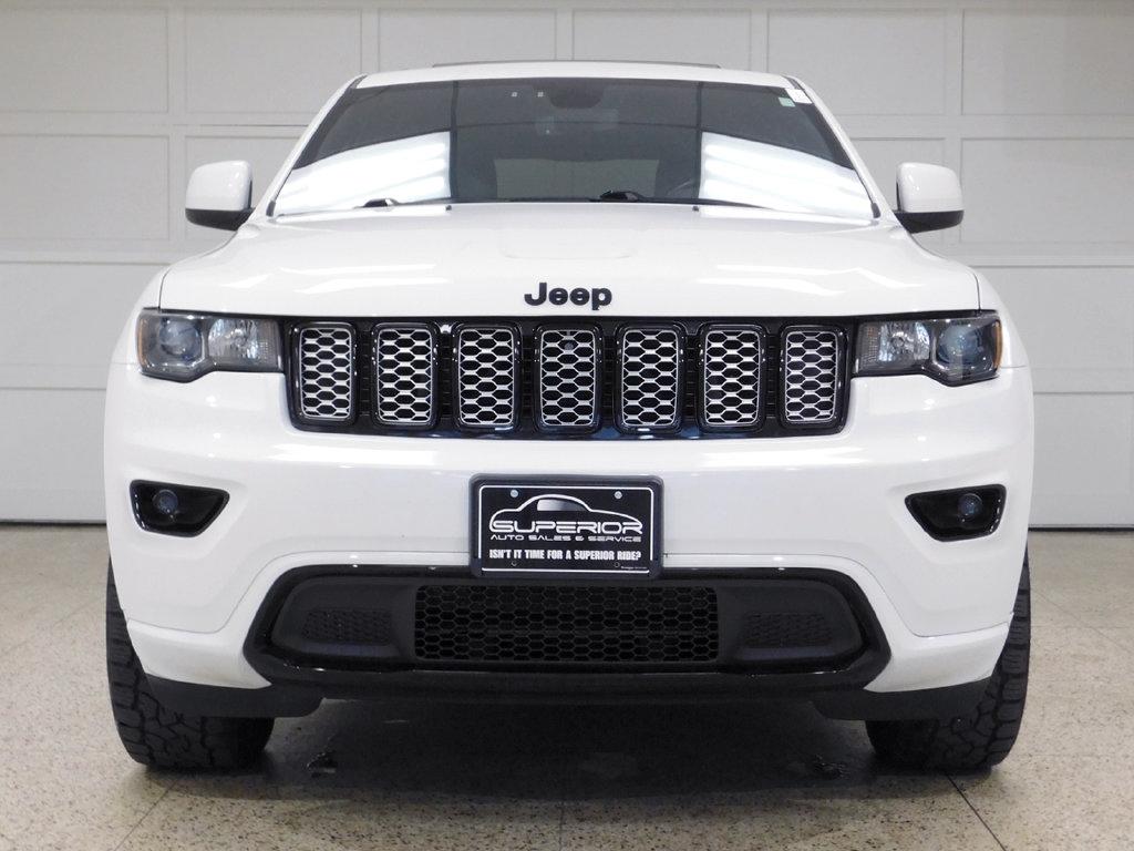 Jeep Grand Cherokee Laredo 4WD 2020