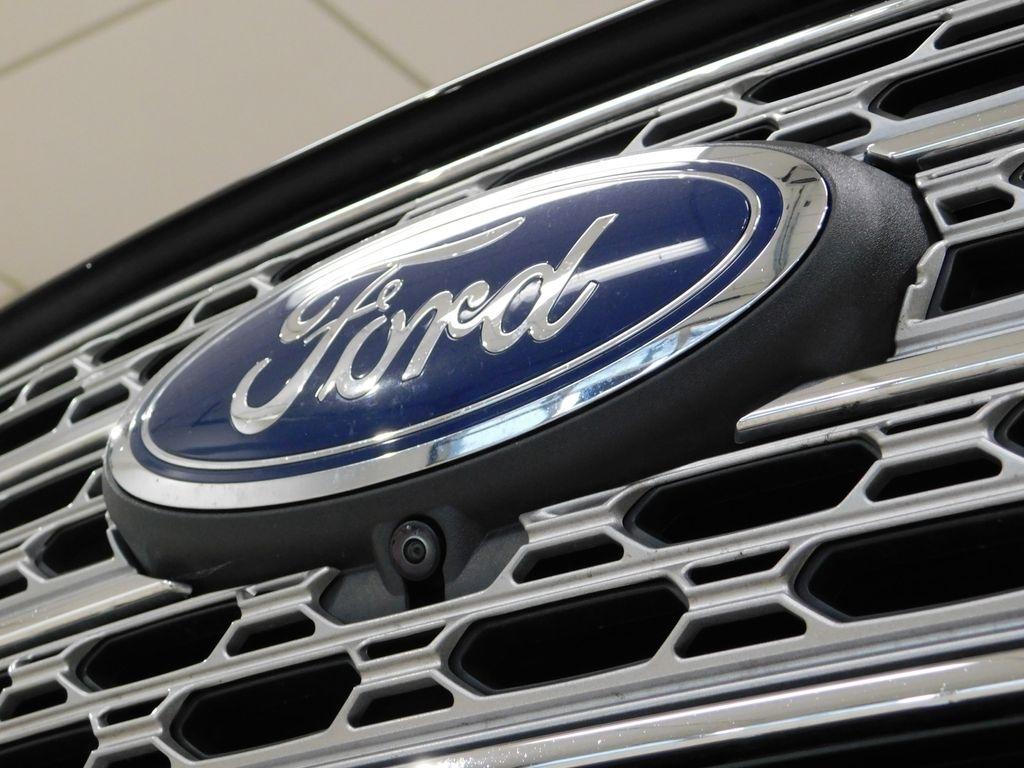 Ford Explorer Limited AWD 2023