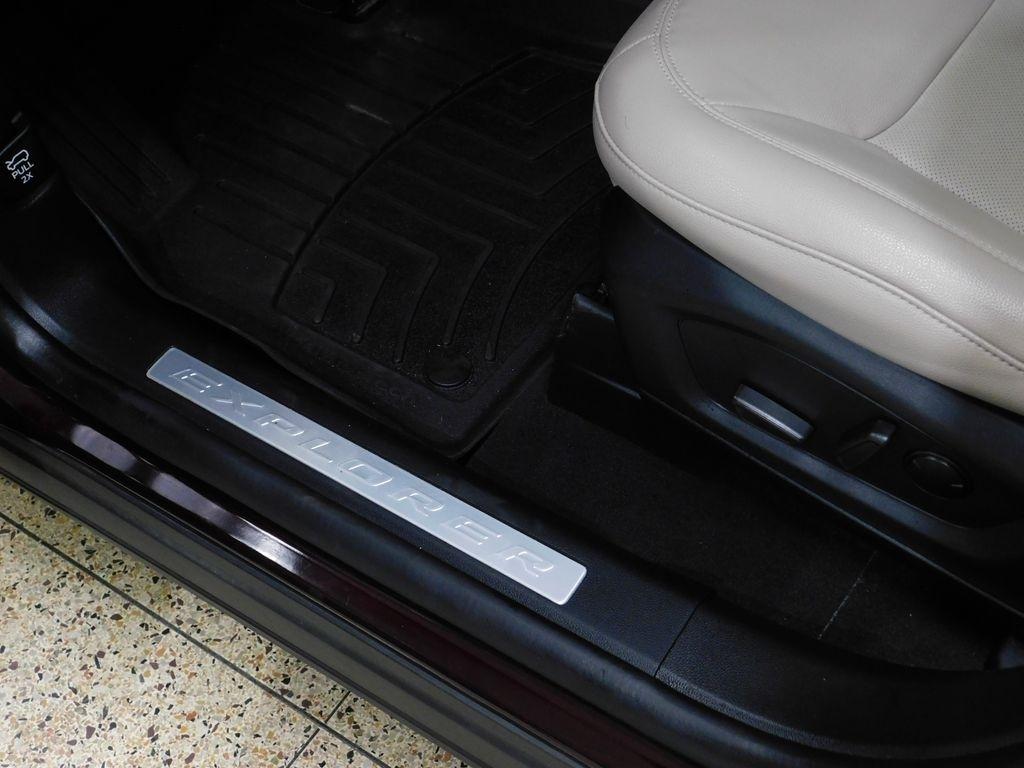 Ford Explorer Limited AWD 2023